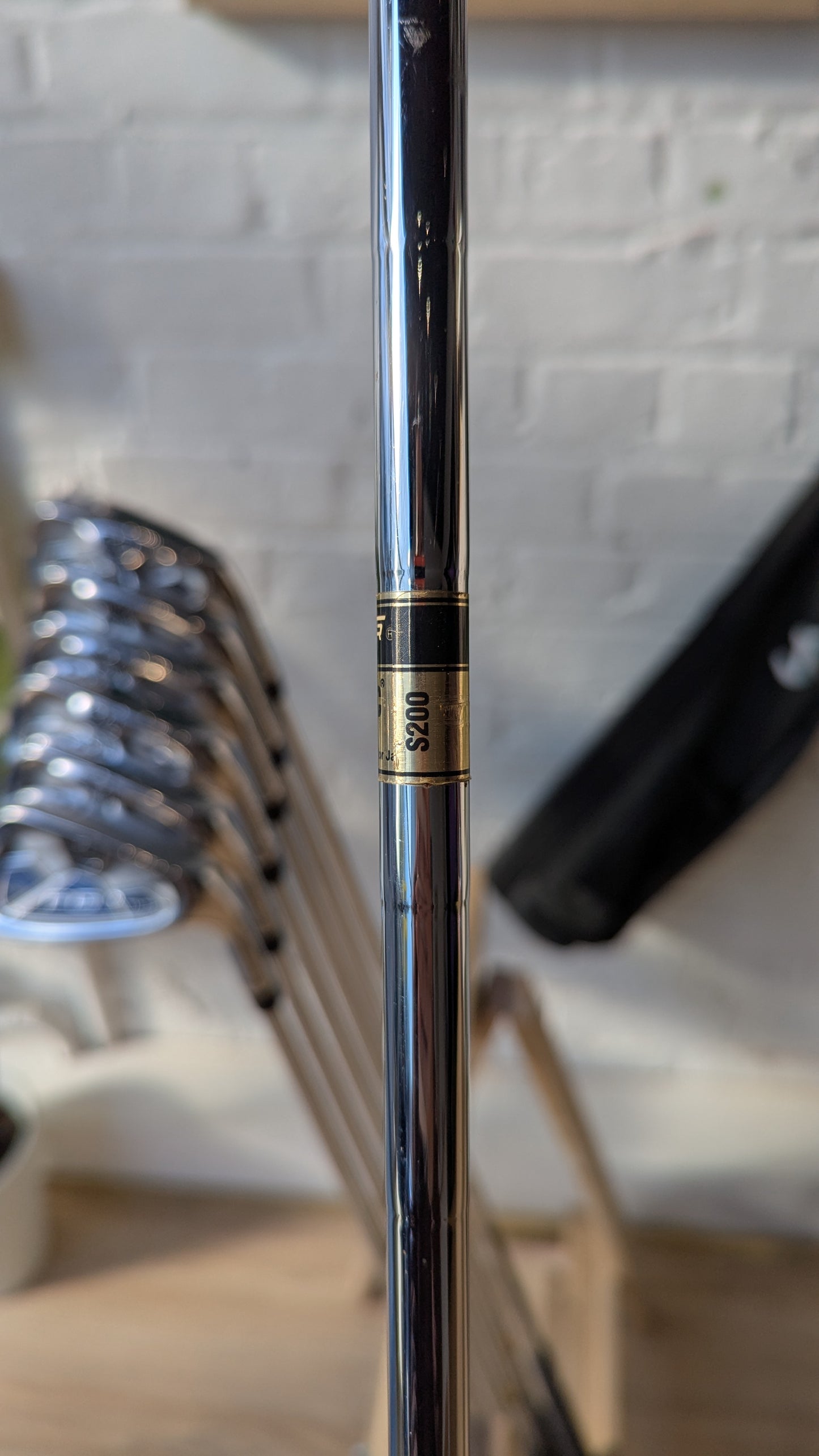 Wilson Staff FG Tour V2 4-PW Iron Set